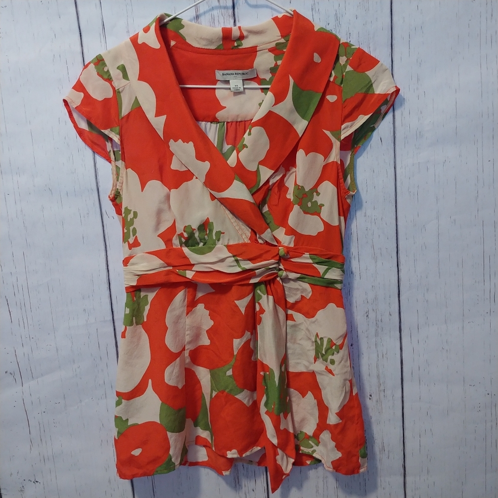 Banana Republic XS Silk Blouse